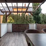 Juhar Apartmanhaz 4*