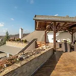 Juhar Apartmanhaz 4*