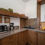 Aparthotel Juhar Apartmanhaz