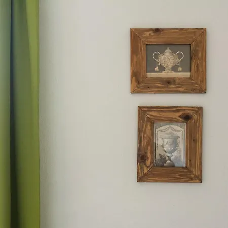 Juhar Apartmanhaz 4* Balatongyörök